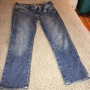 American Eagle π¦
Capris